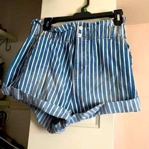 lightwash striped denim shorts, high waisted